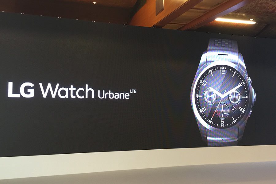 MWC 2015: นาฬิกา Urbane 4G ของ LG ในรูปถ่าย