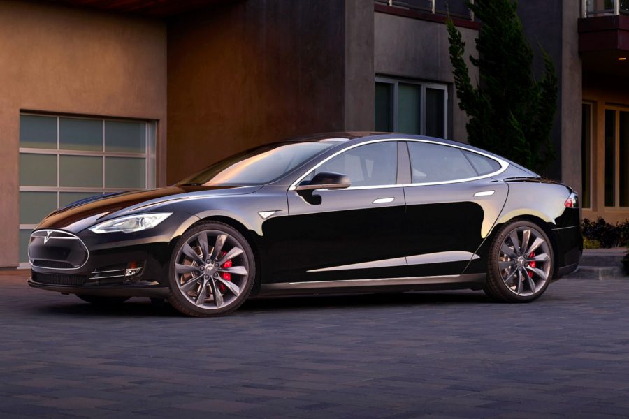 Tesla Model S 70D：新款入门级轿车……售价 70,000 欧元！