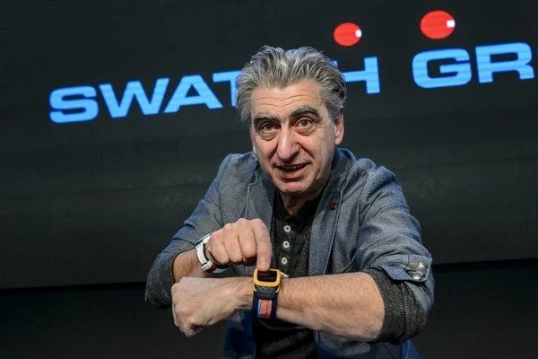 斯沃琪 (Swatch) 将于今年夏天推出首款联网手表