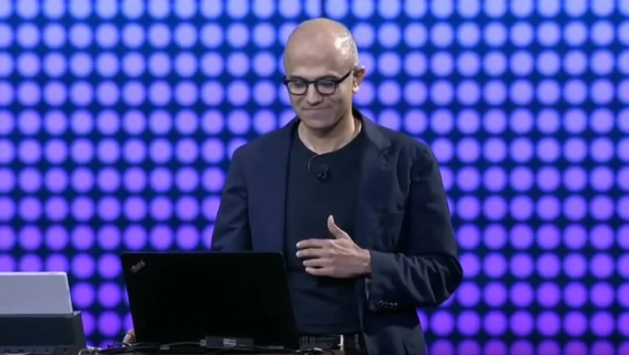 เมื่อ Cortana ไม่เข้าใจ Satya Nadella และเตือนให้เขาซื้อ... นม