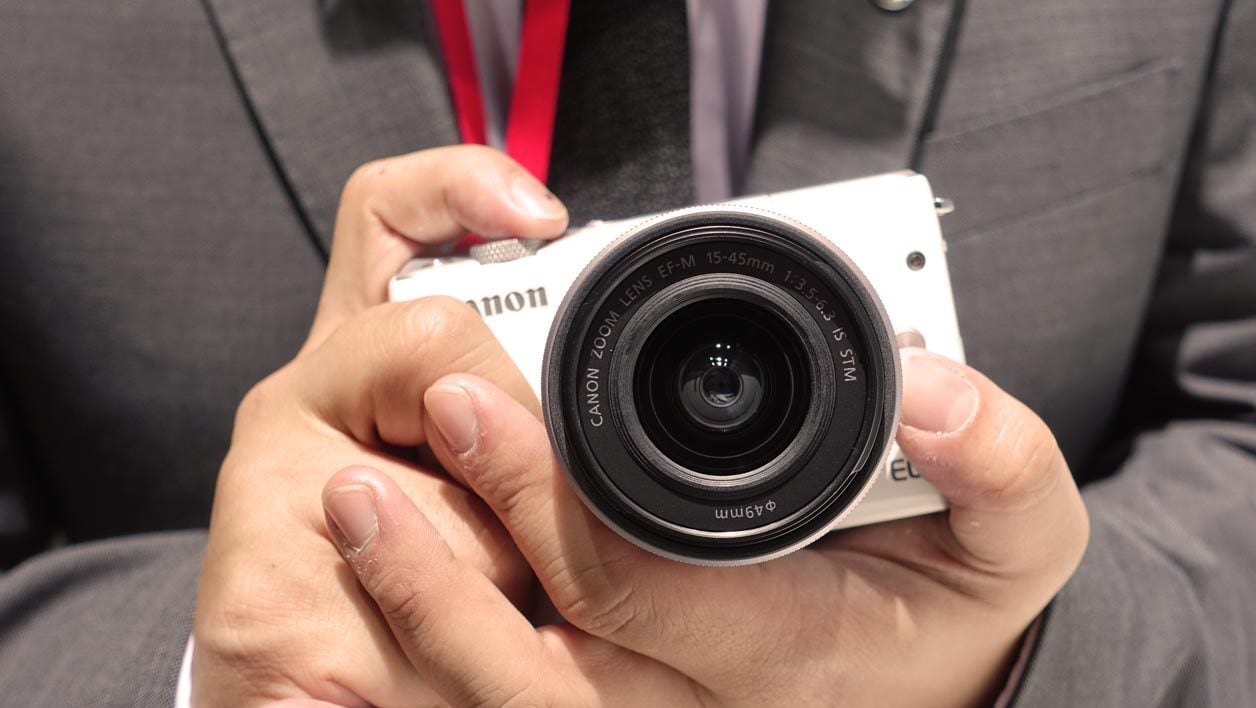 我们首次亲身体验新款佳能 EOS M10、PowerShot G5 X 和 G9