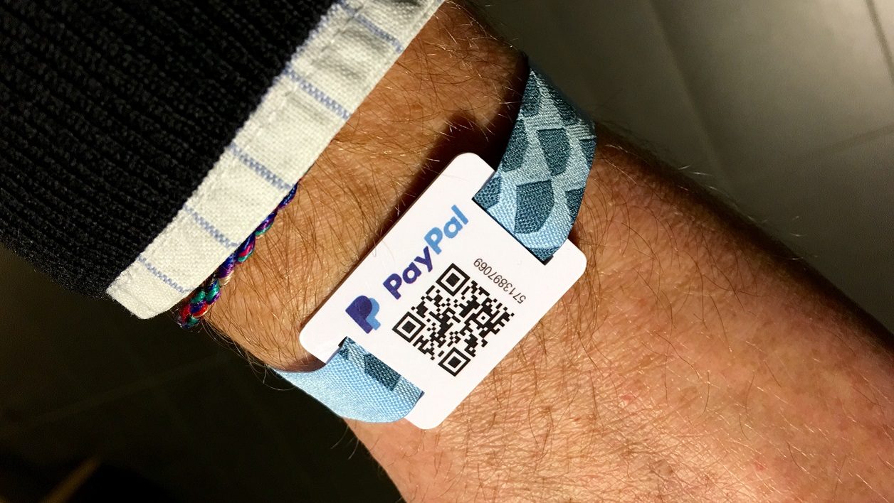 PayPal และ PlayPass ติดตั้งการชำระเงินแบบไร้สัมผัสที่ Trans Musicales de Rennes