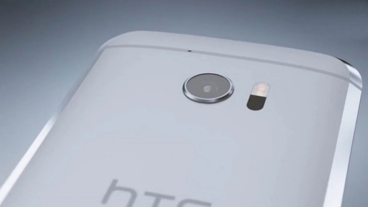 HTC 10 正式发布前的一段视频在网上泄露