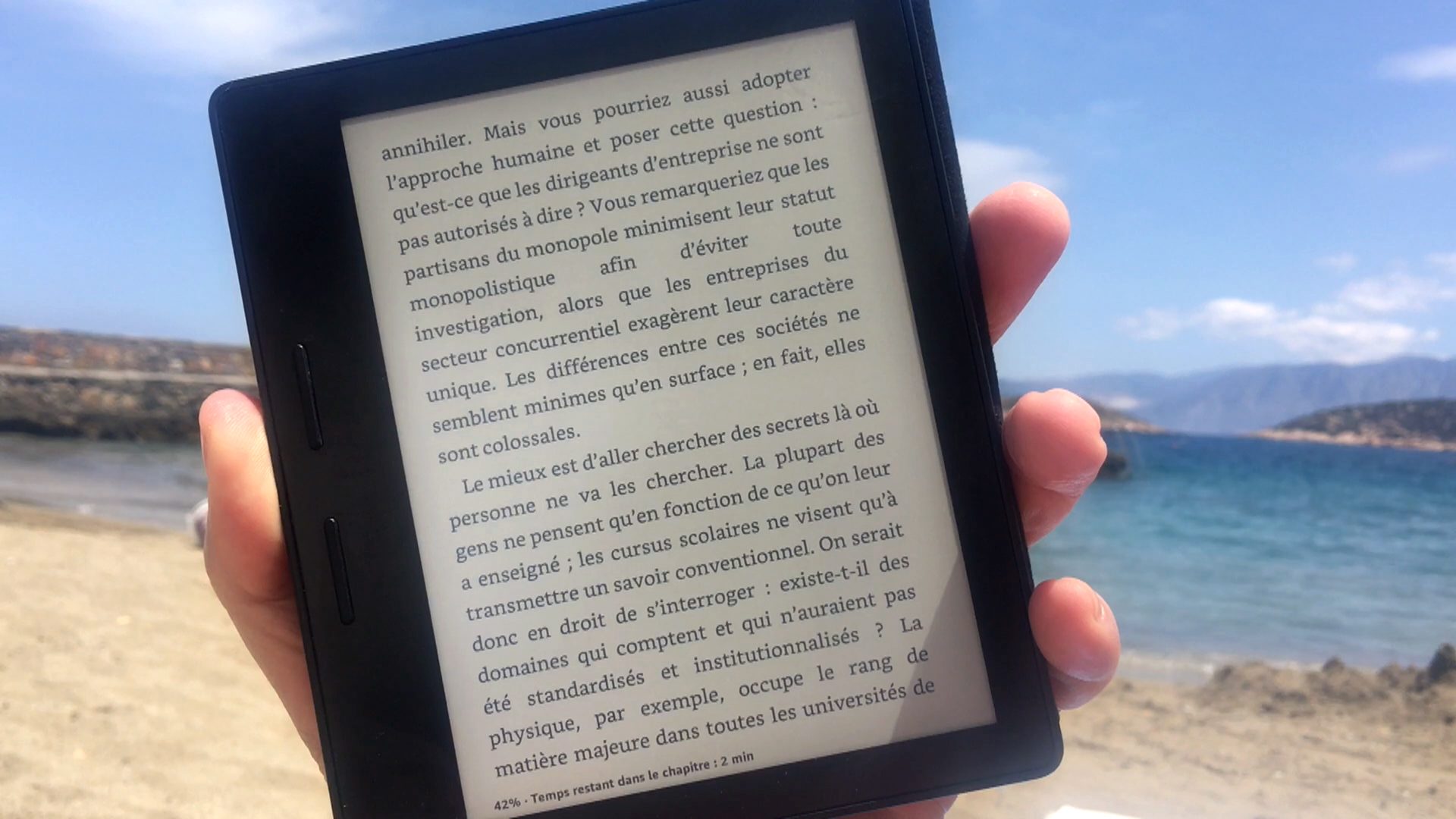 视频测试：亚马逊 Kindle Oasis，电子阅读器中的一卷