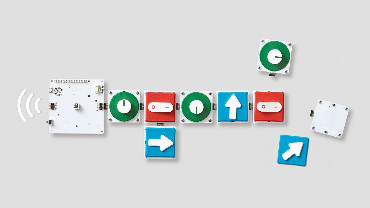 谷歌推出了 Project Bloks，这是教儿童编程的小积木