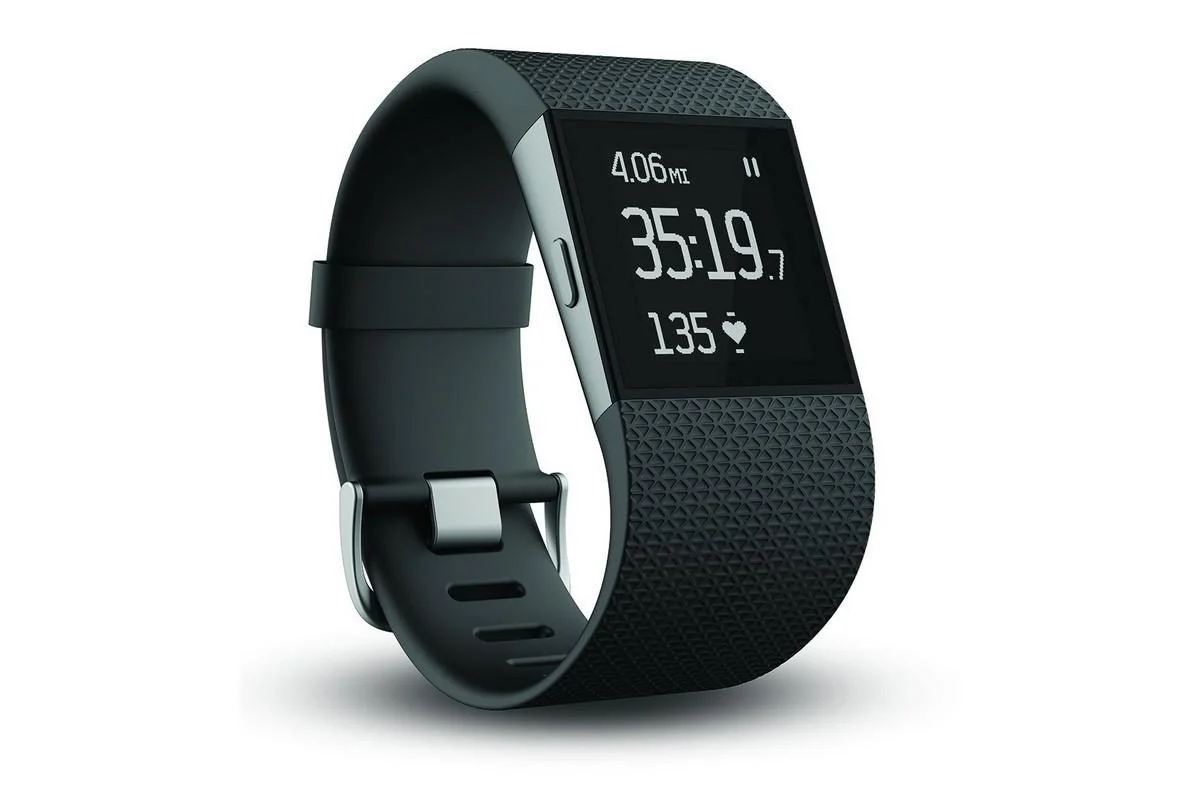 Fitbit Surge พร้อม Ray-Ban Stories Round