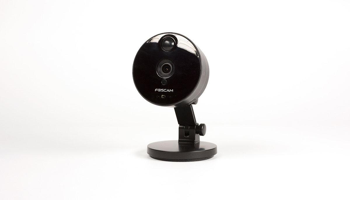 Foscam C1 与 Arlo Pro 4