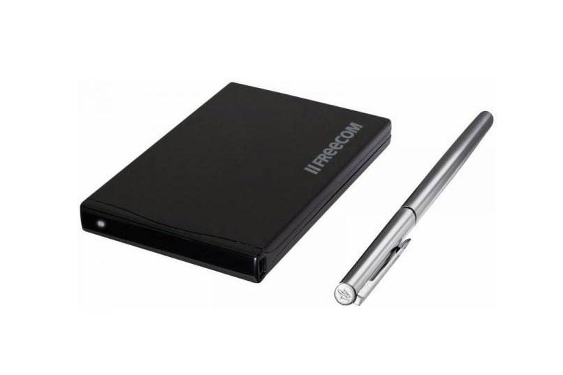 Freecom Mobile Drive II 640 Go 与 IStorage DiskAshur M2 1 至