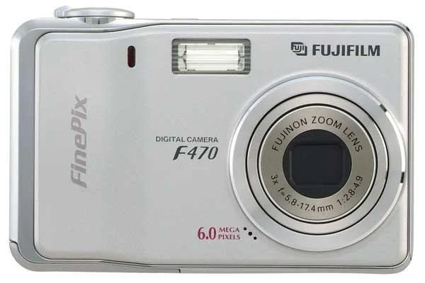 Fujifilm FinePix F470 กับ Sony Cyber-shot RX100 Mark VI