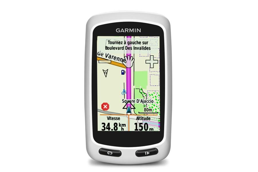 Garmin Edge Touring Plus 與 TomTom GO 6200