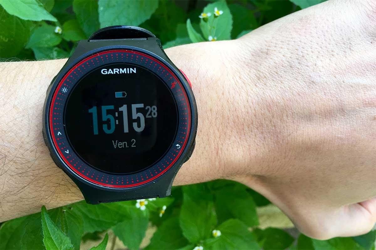 Garmin Forerunner 225 與 Realme Band