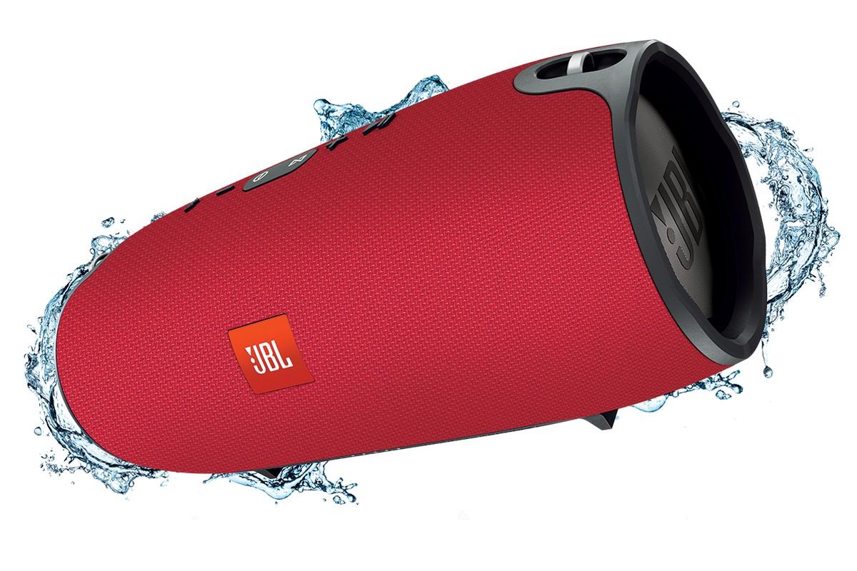 JBL Xtreme 对阵 Grundig Jam Earth