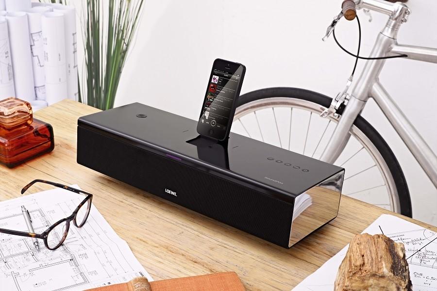 Loewe SoundPort Compact 对比 Bose SoundLink Flex