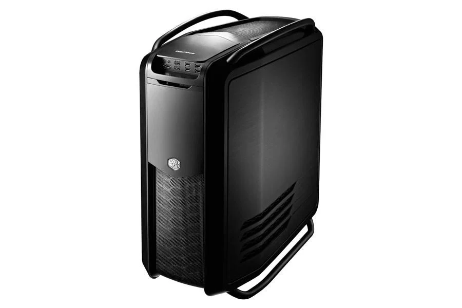 Materiel.Net Apocalypse 與 Dell Alienware Aurora R9