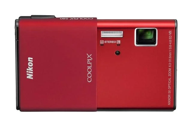 尼康 Coolpix S80 與徠卡 Q2