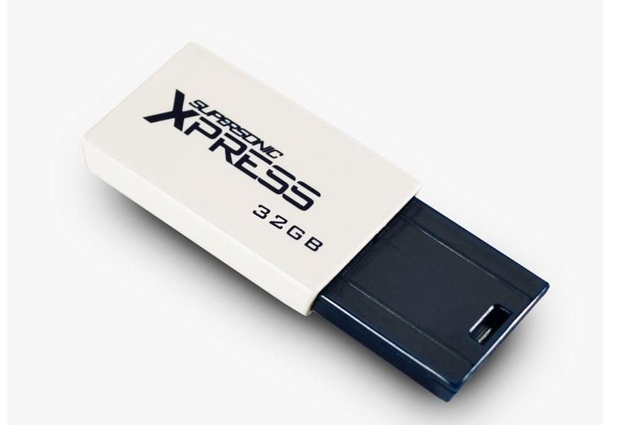 Patriot Memory Supersonic Xpress 32 Go 比較 Transcend JetFlash 920 256 Go