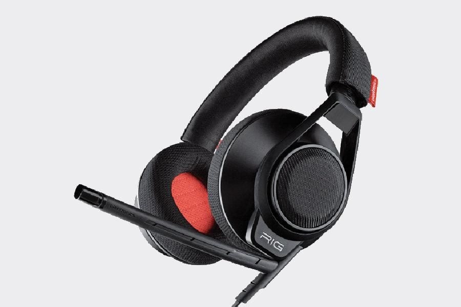 Plantronics RIG Surround 與 Sennheiser GSP 670