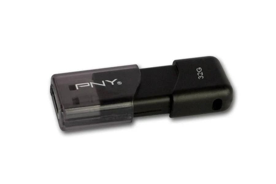 PNY Attaché 32 GB 與 Transcend JetFlash 920 256 GB