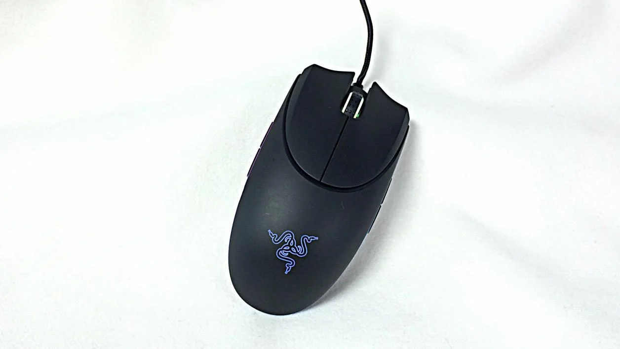 Razer Diamondback（2016 年版）針對 Mac 版 Logitech MX Master 3