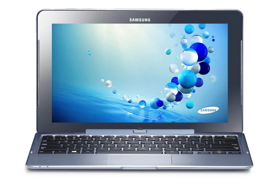 Samsung ATIV Smart PC XE500T1C-A01FR กับ Apple MacBook Pro 14 นิ้ว 2023 M2 Max