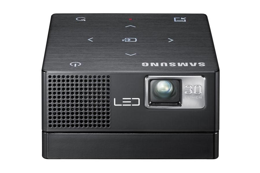 Samsung SP-H03 กับ LG Minibeam Pro PF1500G