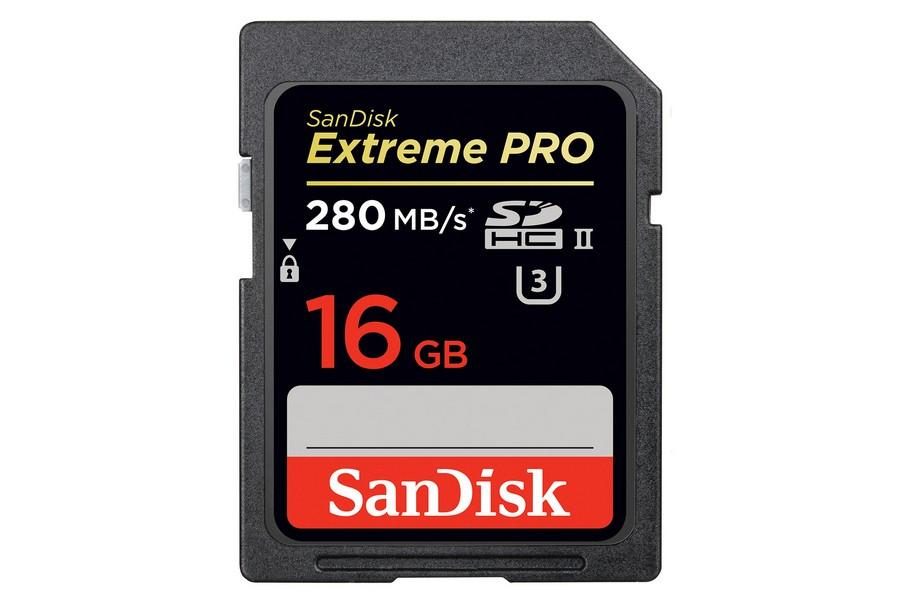 SanDisk SanDisk Extreme PRO UHS-II 16 Go 对比索尼 SF-G64