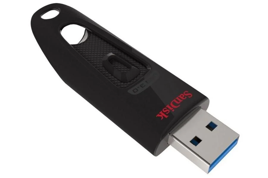 技术表 闪迪超 USB 3.0 32 Go（100 MB/秒）