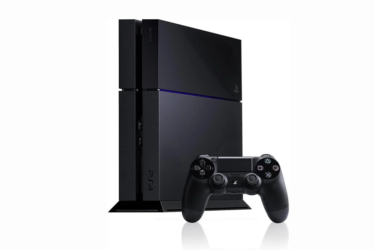 Sony PlayStation 4 對抗微軟 Xbox Series S