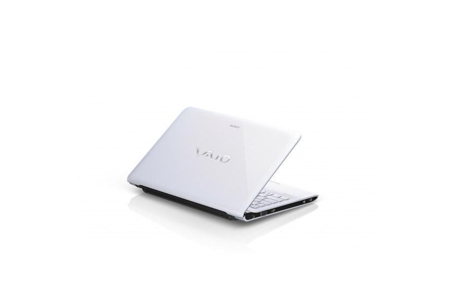 Sony Vaio SVE1111M1E/W 對比 LG Gram 17Z90Q-G.AD78F