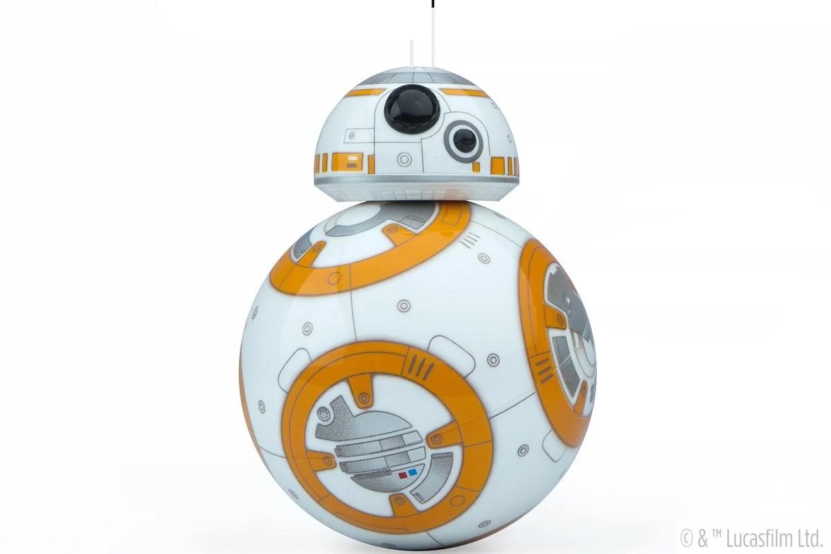 Sphero BB-8 與 Parrot Anafi