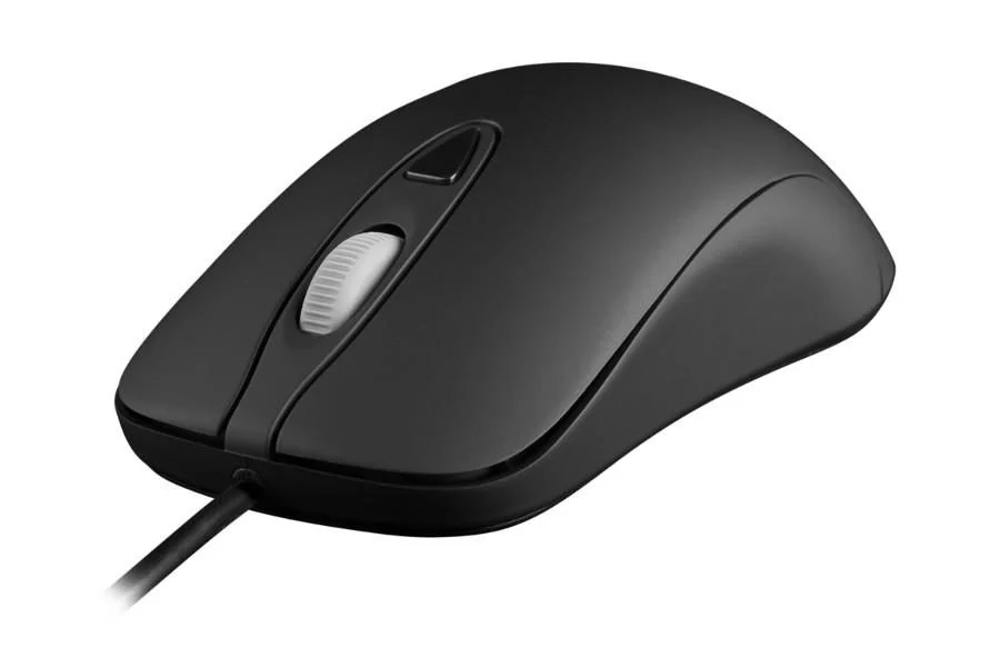 SteelSeries Kinzu v3 与 Microsoft Pro IntelliMouse 特别版