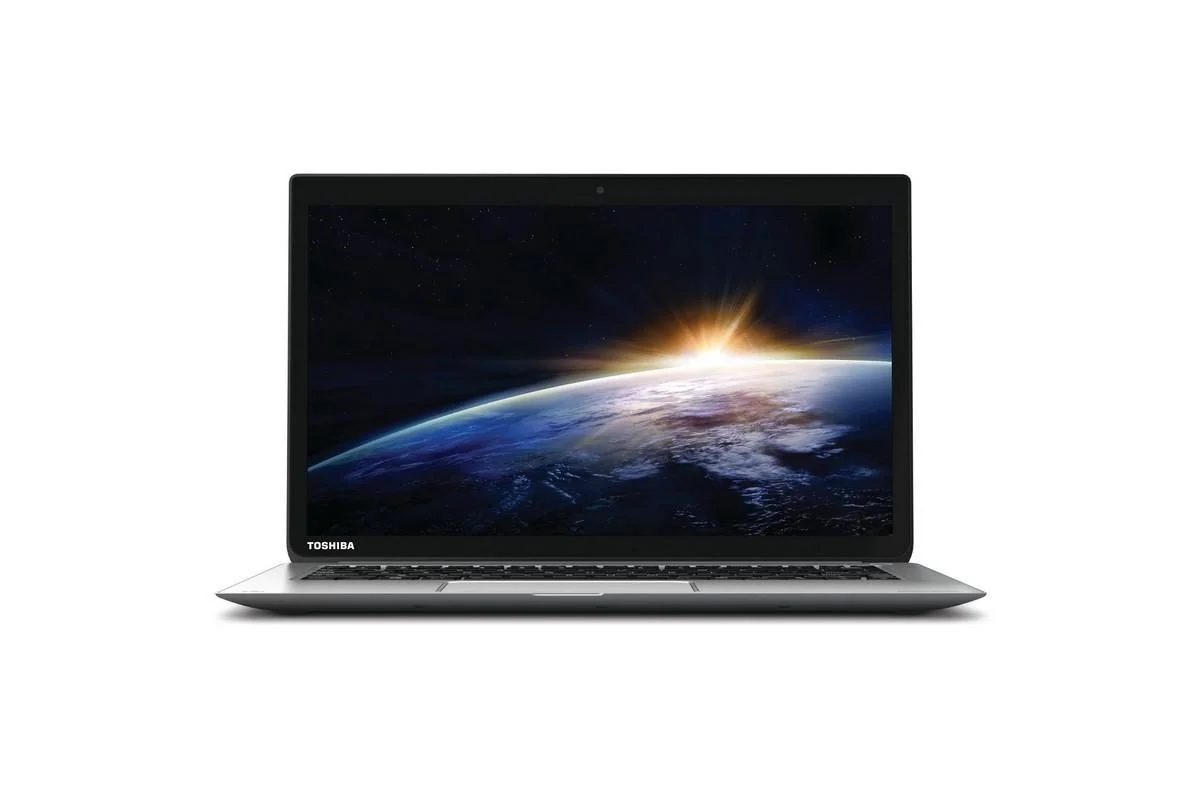 東芝 Satellite Kira-102 與 Lenovo ThinkPad X13s Gen 1