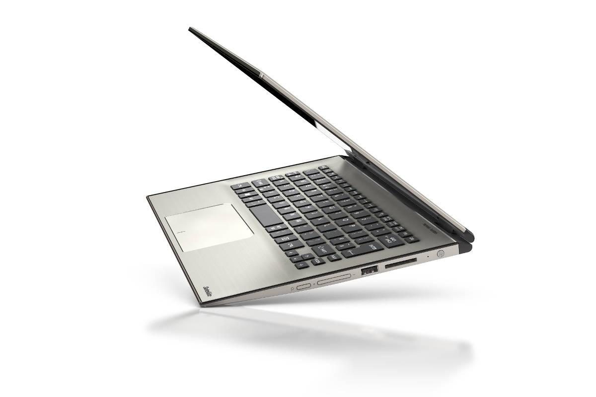 Toshiba Satellite Radius 12 (P20W-C-104) สำหรับ Samsung Galaxy Book 2 360