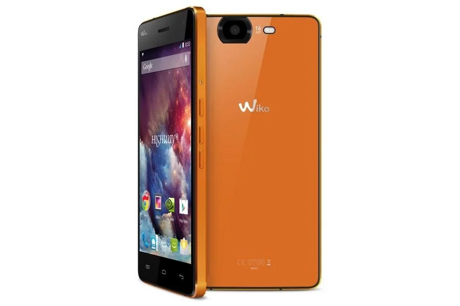 Wiko Highway 4G กับ Samsung Galaxy Z Flip 6