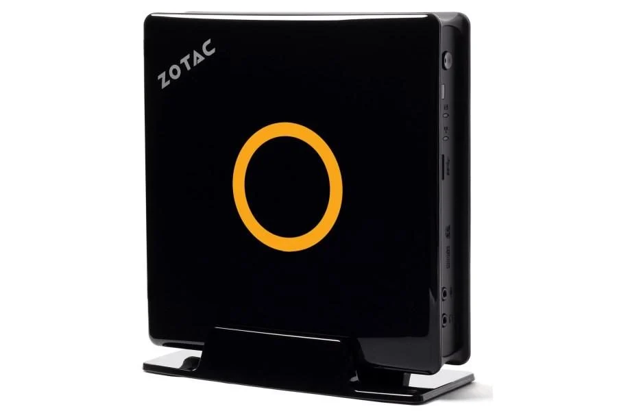 Zotac Zbox EI750 与 BLEUJOUR Kubb Gen 11