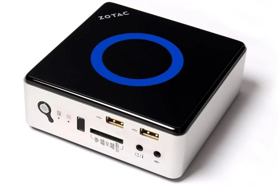 索泰 ZBOX NANO-ID68-PLUS 與 Apple Mac Mini M2 (2023)