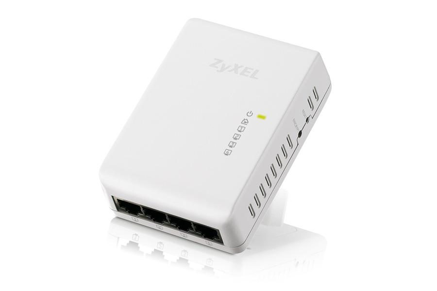 合勤科技 PLA4225-EU0101F 與 TP-LINK TL-PA9020P 套件