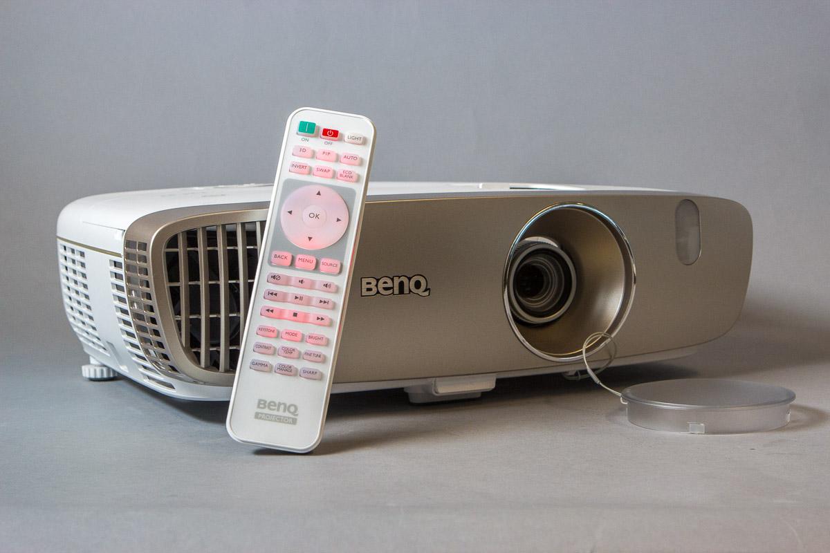 明基 W2000 与 Nebula Astro