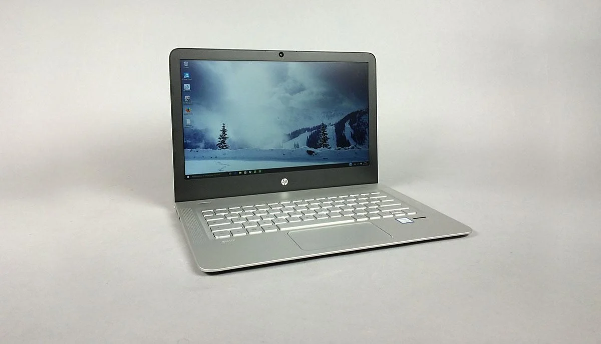 HP Envy 13 (13-d001nf) 與宏碁 Swift Edge SFA16-41-R356