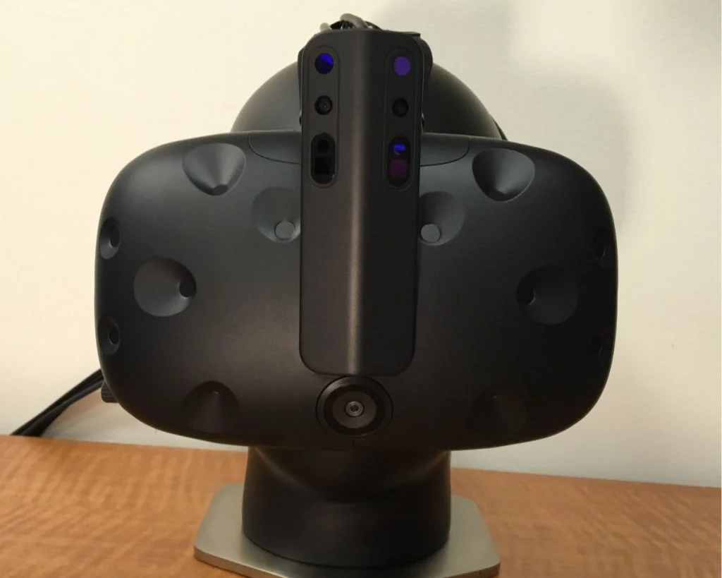 英特爾正在開發一款配件以增強 HTC Vive 的功能