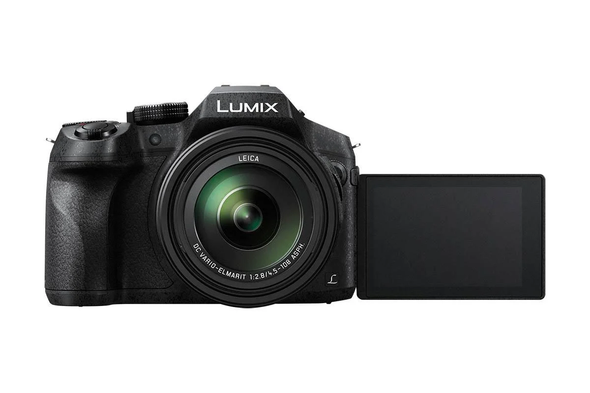 Panasonic Lumix FZ300 对比 Panasonic Lumix FZ2000