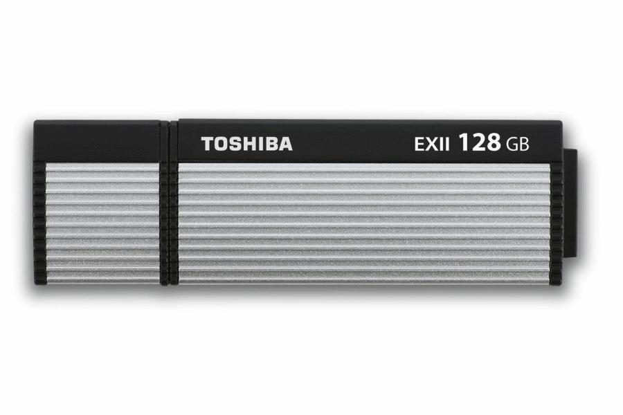 Toshiba TransMemory-EX II 128 Go (THNV128OSUSILV(BL8)) 对比 Transcend JetFlash 920 256 Go