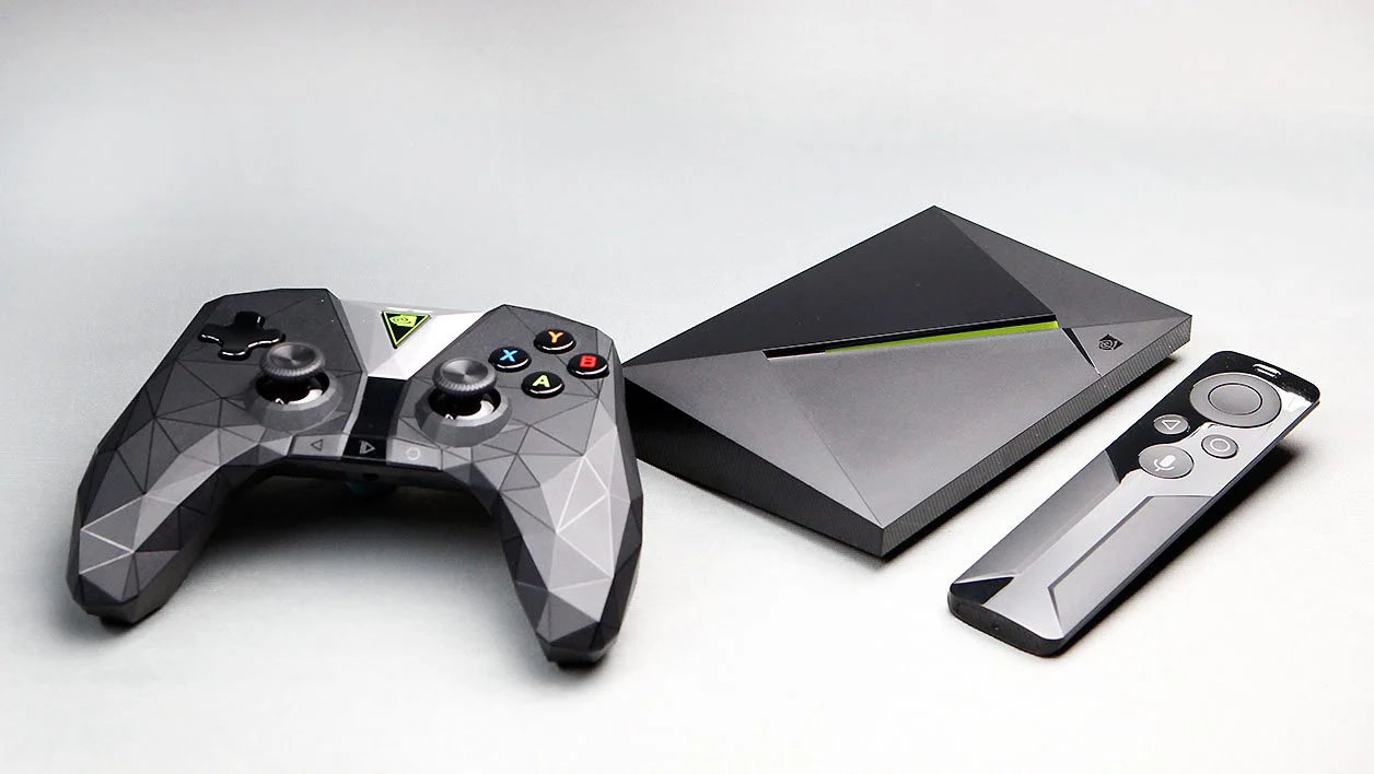 Nvidia Shield TV 4K HDR (16 Go) 對比 Apple TV 4K (2021)