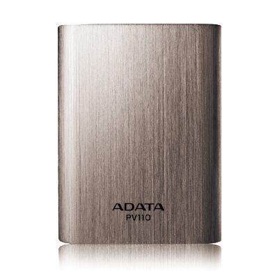 AData PV110 与 Anker 15W PowerWave 无线充电器