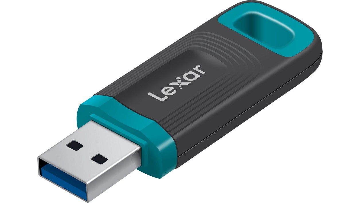 Lexar JumpDrive Tough 64Go กับ PNY PRO Elite 512Go