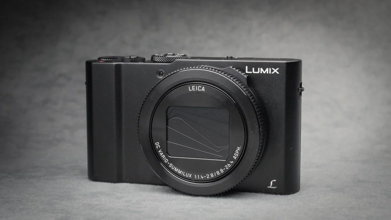 松下 Lumix LX15 与索尼 ZV-1