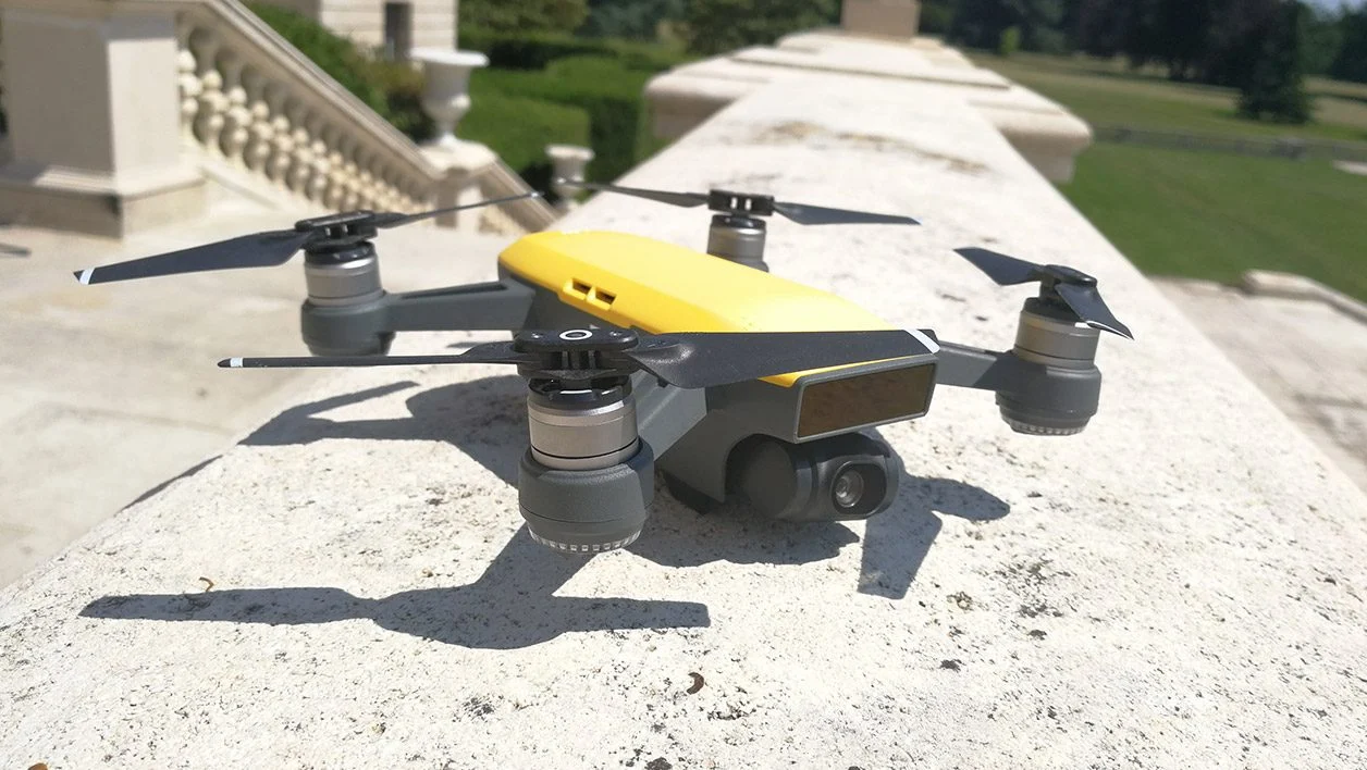 DJI Spark 与 DJI Mavic Mini