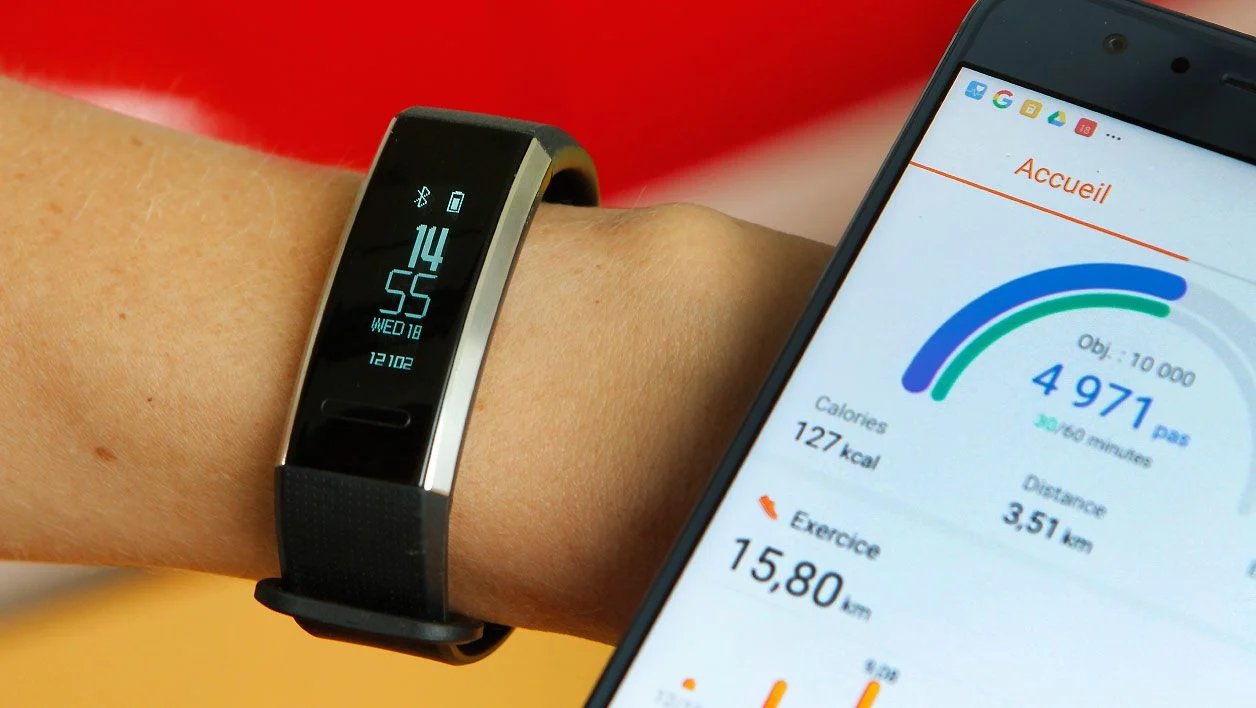 Huawei Band 2 Pro กับ Fitbit Charge 5