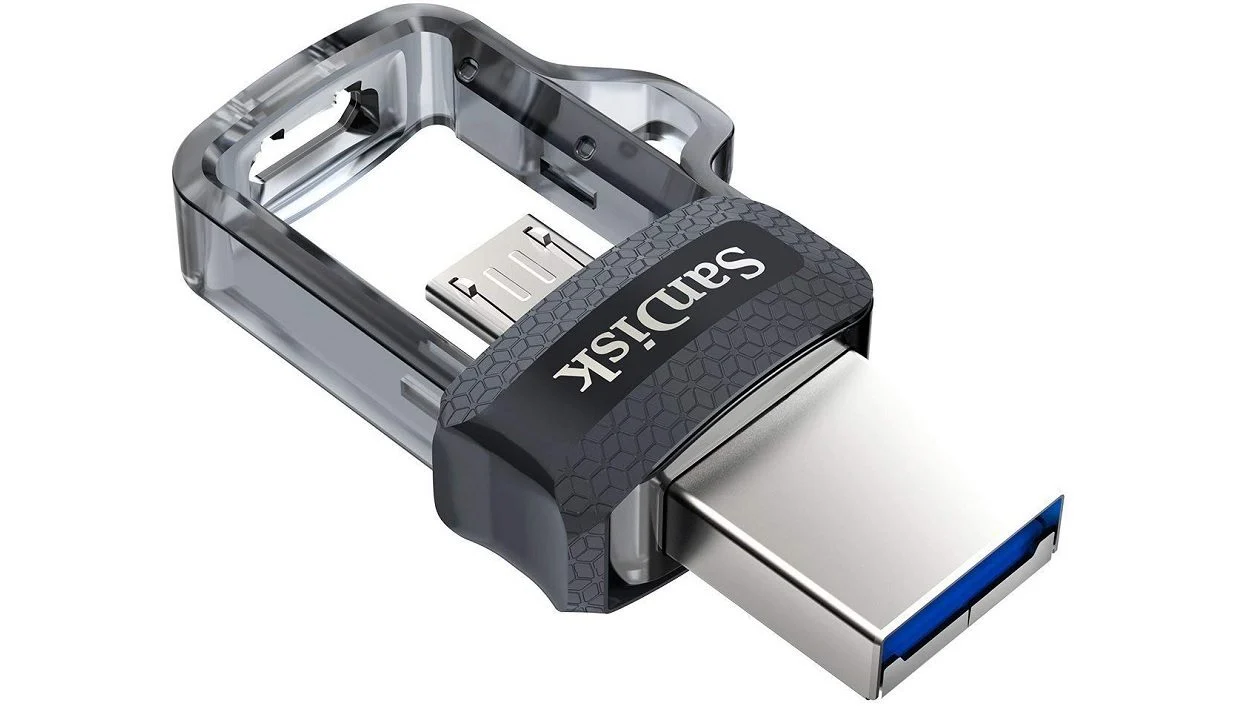 ข้อเสนอที่ดี: คีย์ micro USB ของ SanDisk 128 GB ราคา 25 ยูโร