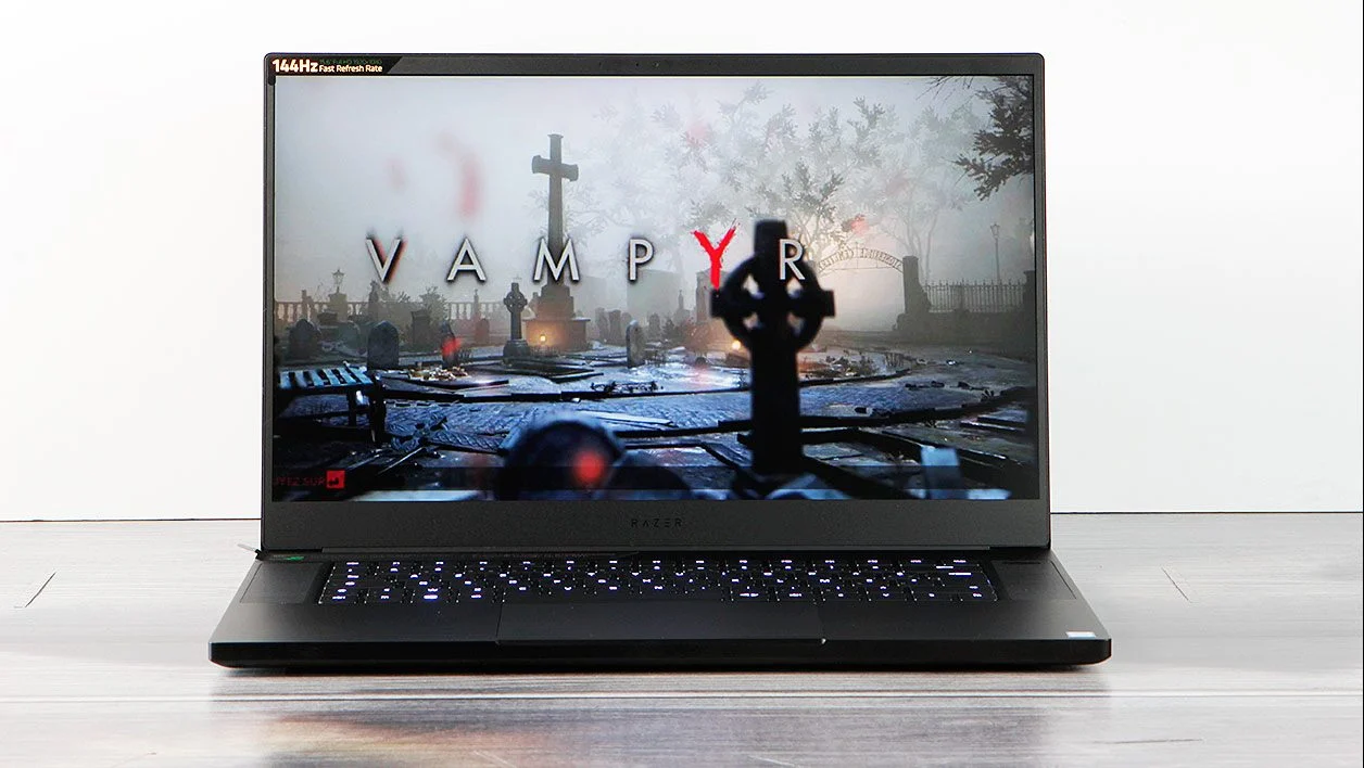 Razer Blade 15 (RZ09-02386) 与 Thomson X15 Gaming